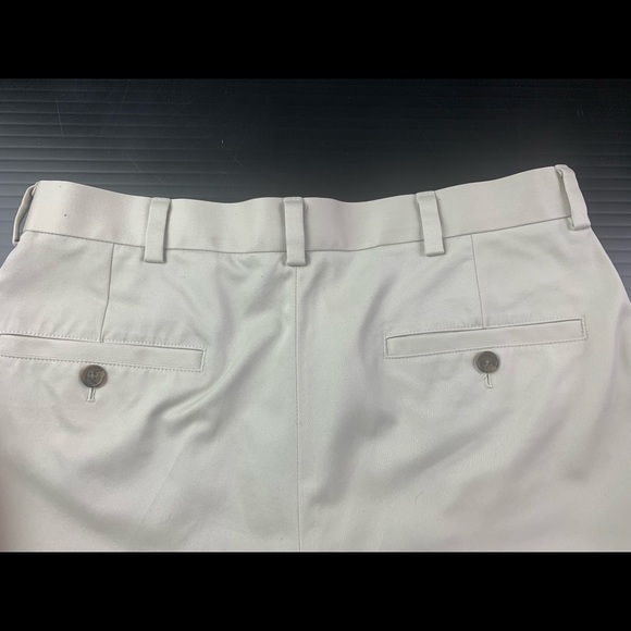 BROOKS BROTHERS Clark Mens Light Weight Advance Chino Pants Size 32x32 Beige - Picture 4 of 6